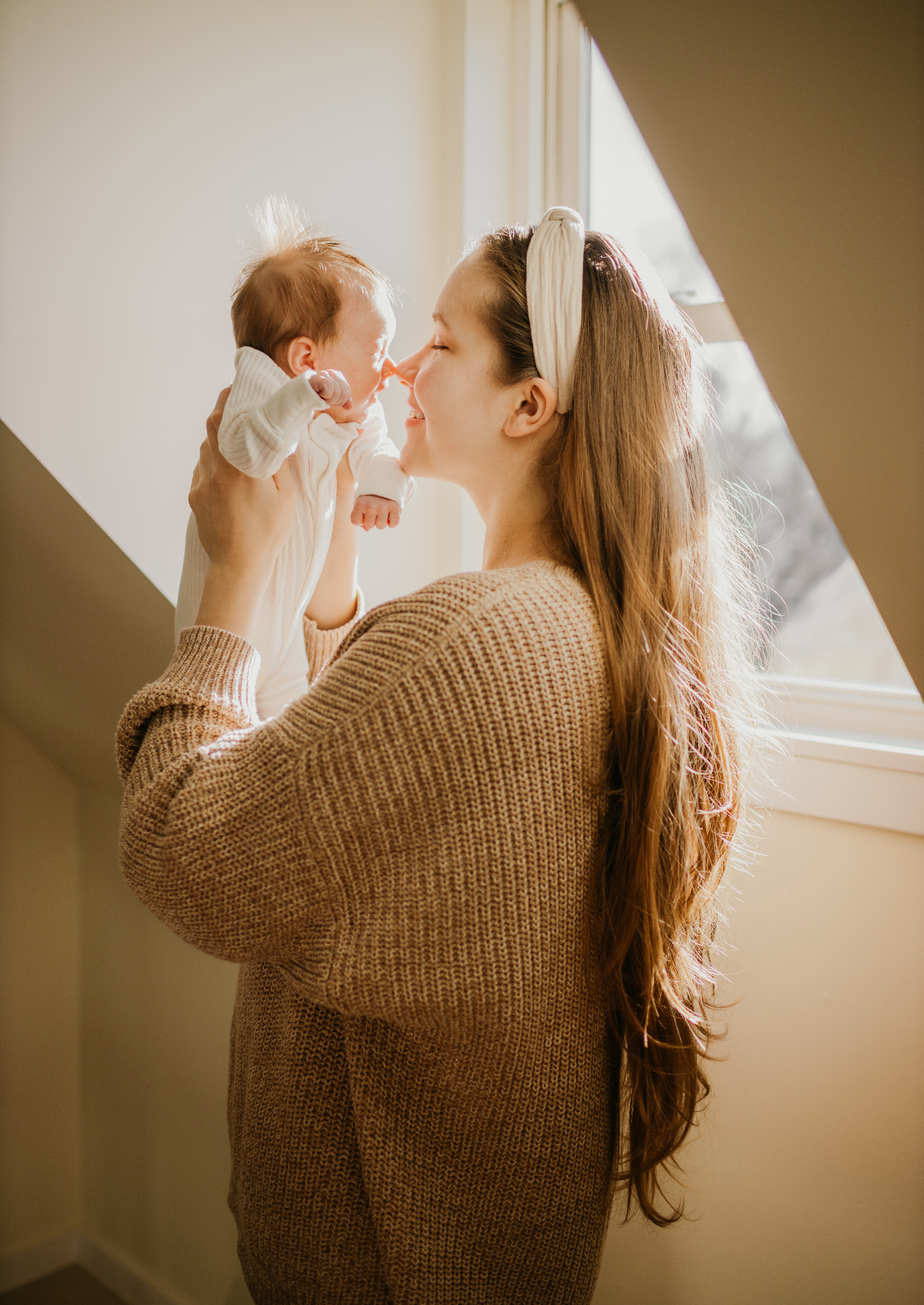 Newborns photography by Elena's Eye